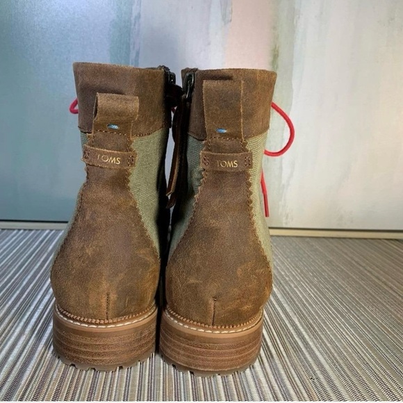 TOMS Women's Brown Sneakers with Pink Laces - Picture 3 of 8